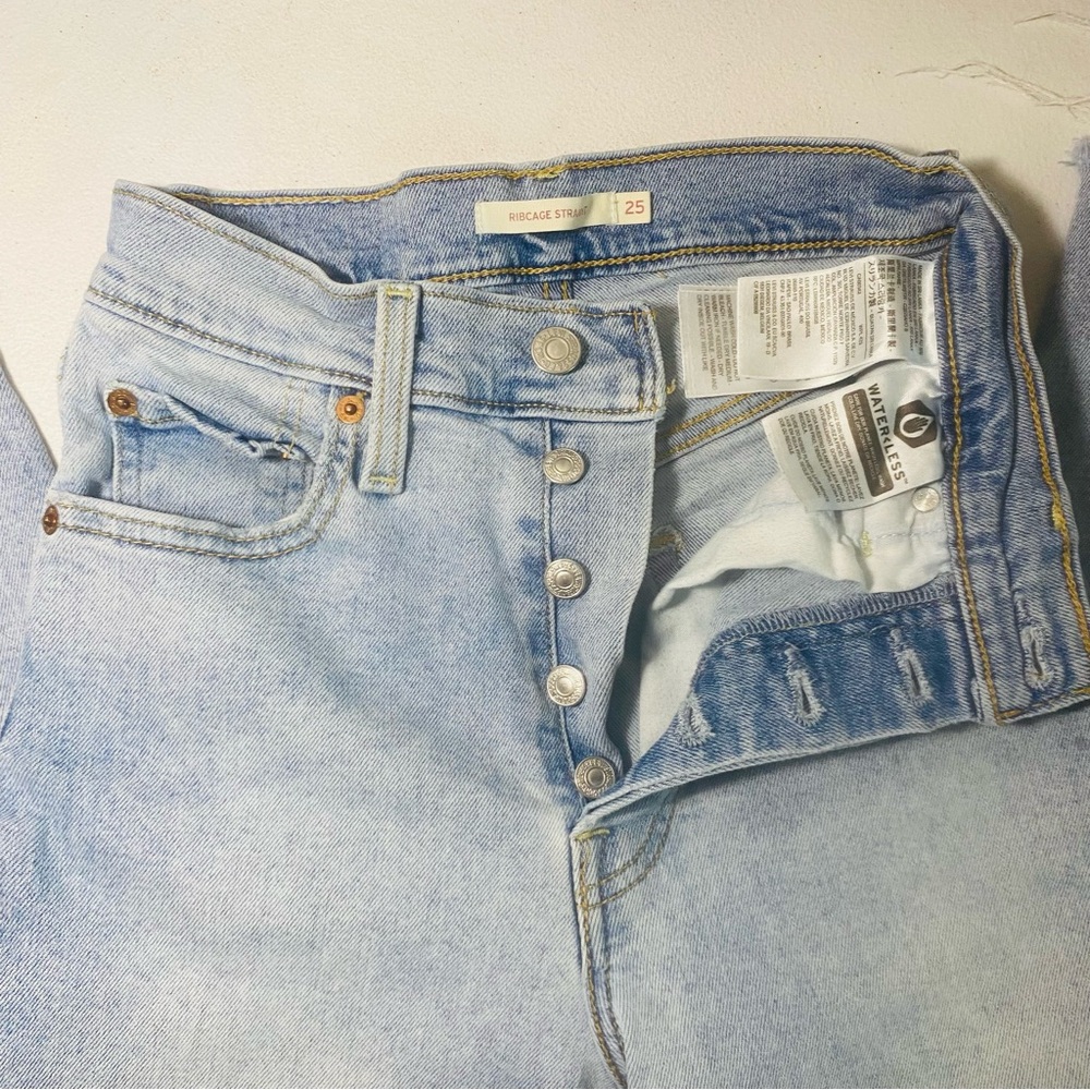 LEVI Ribcage Straight Distressed Light Blue Jeans SZ 25